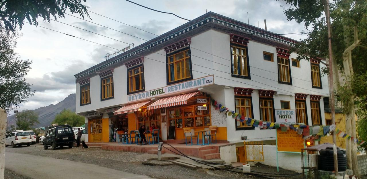 Hotel Deyzor Kaza Exterior foto