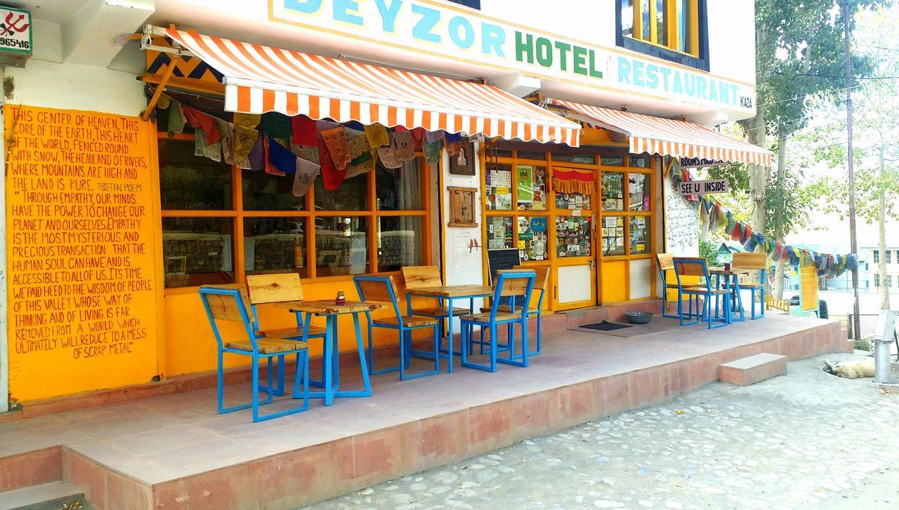 Hotel Deyzor Kaza Exterior foto